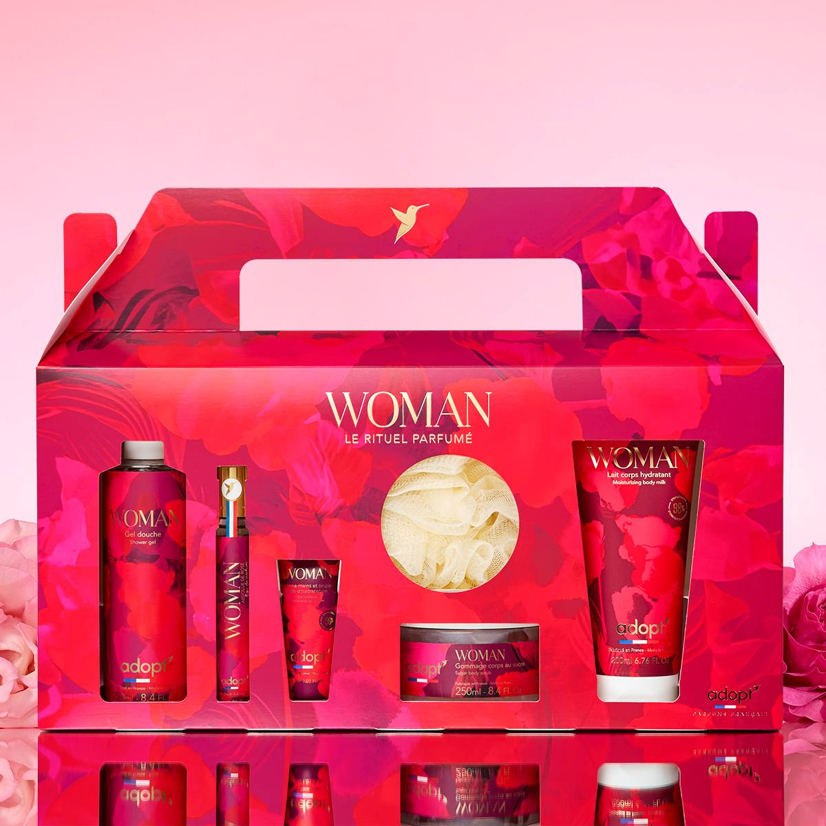 Coffret maxi eau de parfum 30 ml + gel douche 250 ml + lait corps 200 ml + crème pour les mains 30 ml + gommage au sucre 250ml + fleur de bain - Woman