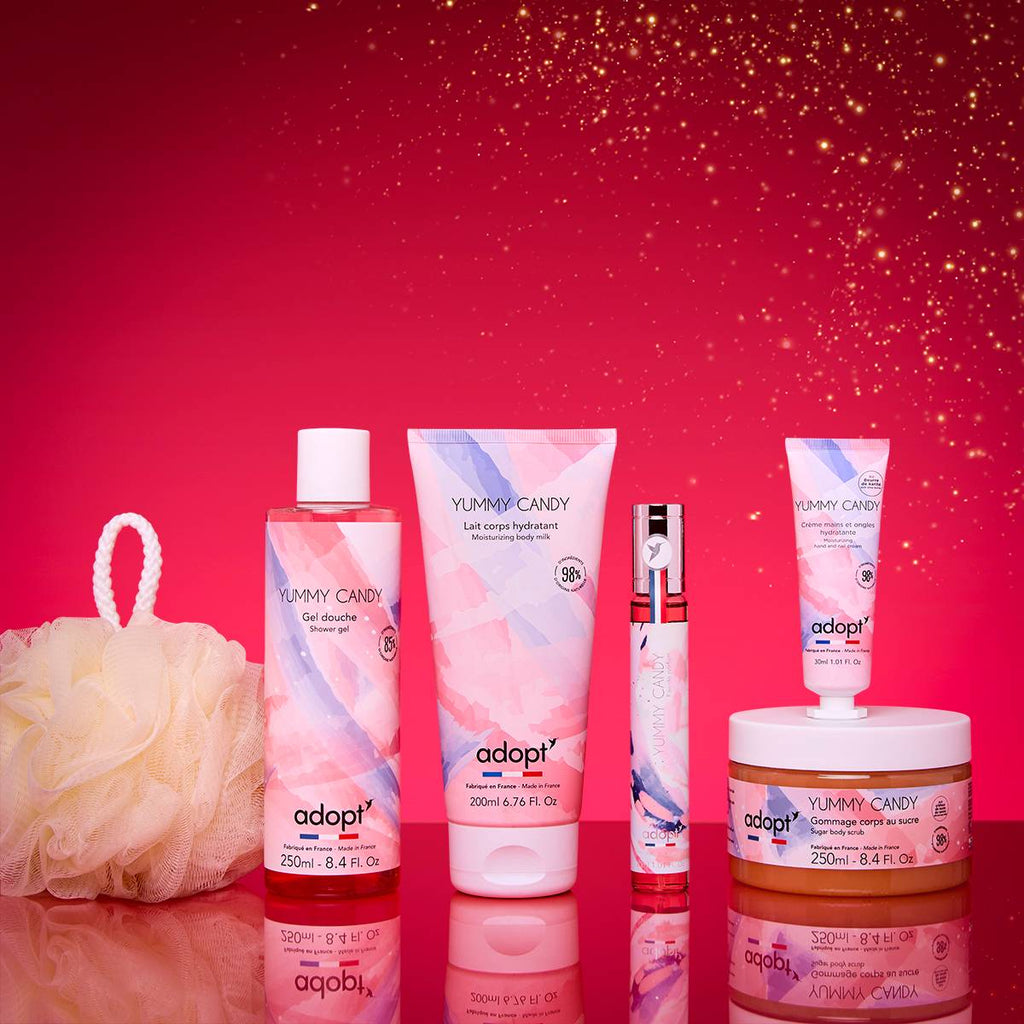 Yummy Candy - Coffret Maxi eau de parfum 30 ml + lait corps 200 ml+ gel douche 250 ml + gommage 250 ml + crème main 30 ml + fleur de bai